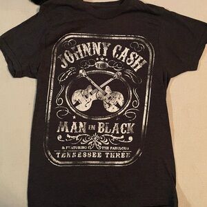 Johnny cash man in black t shirt
